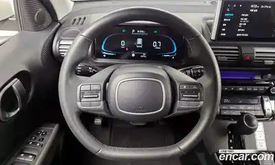 Hyundai Casper 2023 1.0 Автомат в Москве № 134454, миниатюра 2