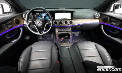 Mercedes-Benz E-Class 2021 2.0 Автомат в Москве № 137664, миниатюра 7