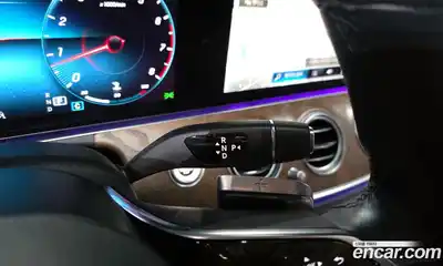 Mercedes-Benz E-Class 2021 2.0 Автомат в Москве № 137664, миниатюра 9