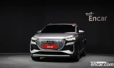 Audi Q4 e-tron 2023 0.2 Автомат в Москве № 139702, миниатюра 12