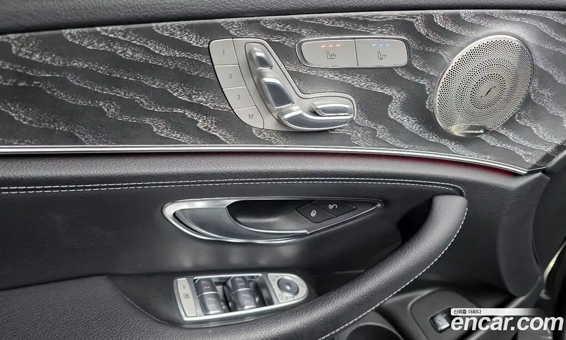 Mercedes-Benz E-Class 2022 2.0 Автомат в Москве № 142037, фото 12