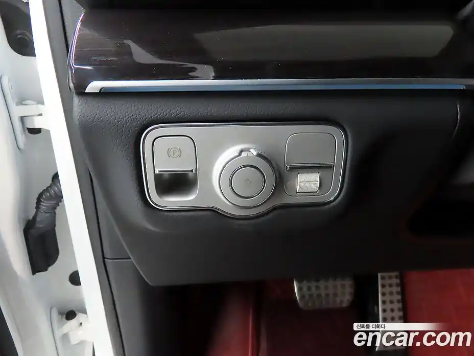 Mercedes-Benz GLE-Class 2023 3.0 Автомат в Москве № 142227, фото 18