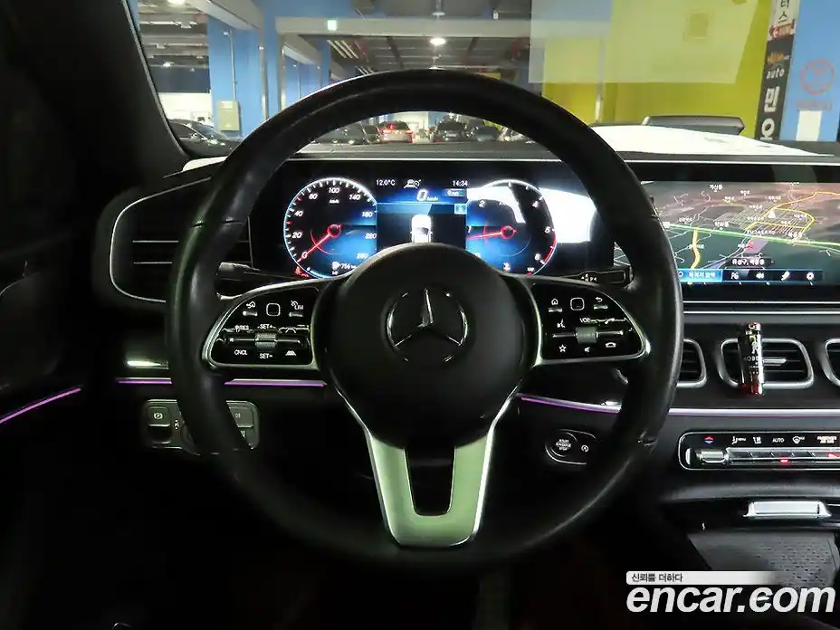 Mercedes-Benz GLE-Class 2023 3.0 Автомат в Москве № 142227, фото 9