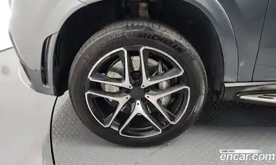 Mercedes-Benz GLE-Class 2021 3.0 Автомат в Москве № 143030, миниатюра 3