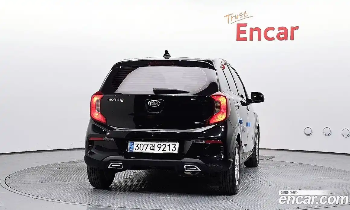 Kia Morning 2021 1.0 Автомат в Москве № 14544, фото 4