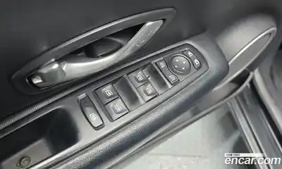 Renault SM3 2015 1.6 Автомат в Москве № 148255, миниатюра 9