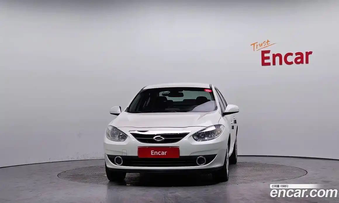 Renault SM3 2010 1.6 Автомат в Москве № 149622, фото 16