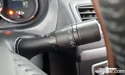 Renault SM3 2010 1.6 Автомат в Москве № 149622, миниатюра 3