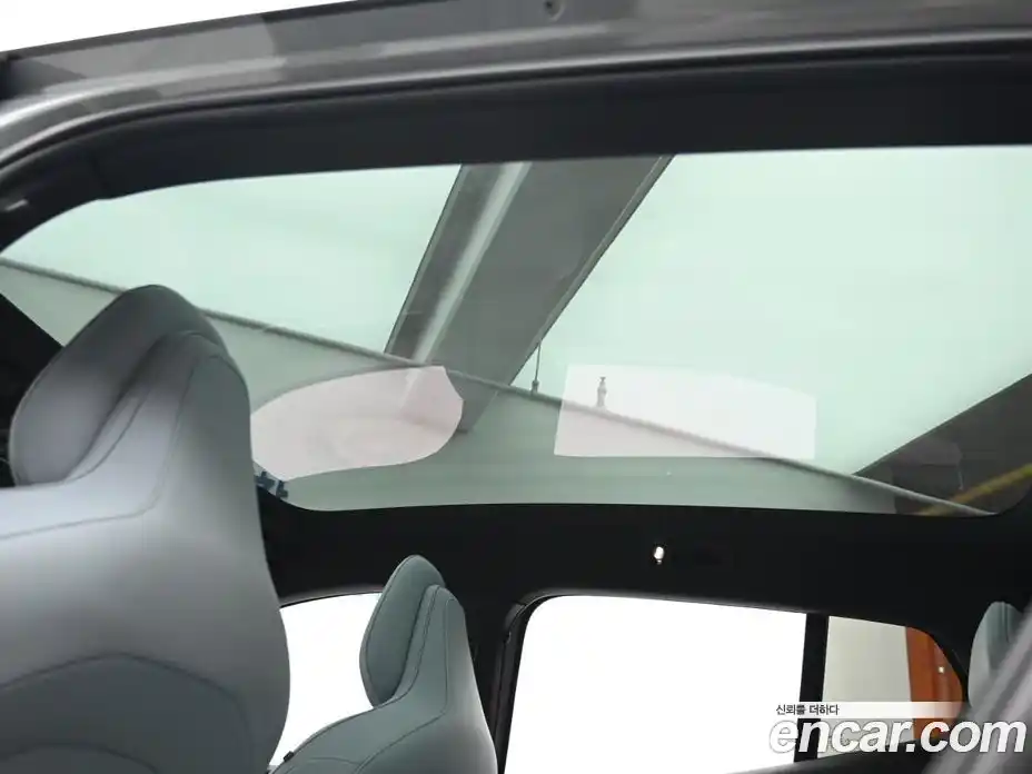 Volvo EX30 2025 0.2 Автомат в Москве № 153492, фото 19