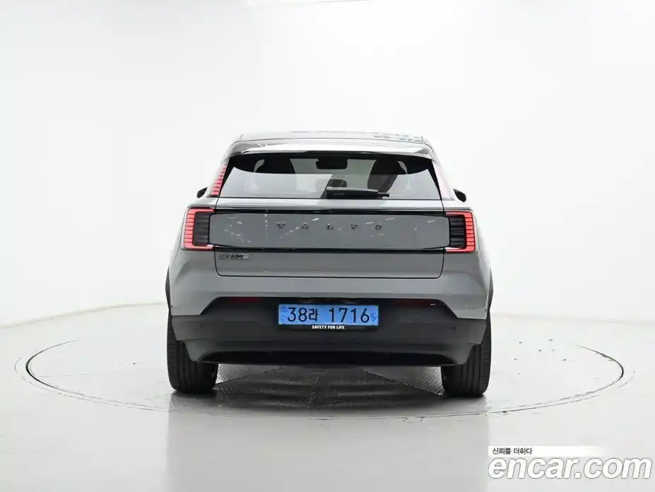 Volvo EX30 2025 0.2 Автомат в Москве № 153492, фото 4