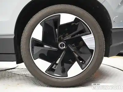 Volvo EX30 2025 0.2 Автомат в Москве № 153492, миниатюра 5