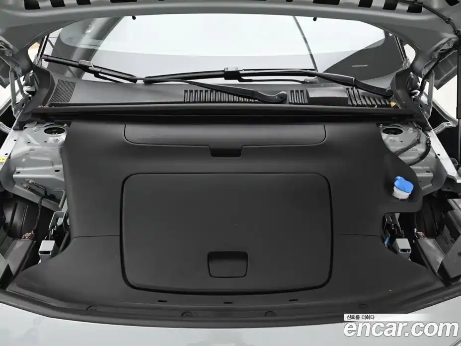 Volvo EX30 2025 0.2 Автомат в Москве № 153492, фото 6