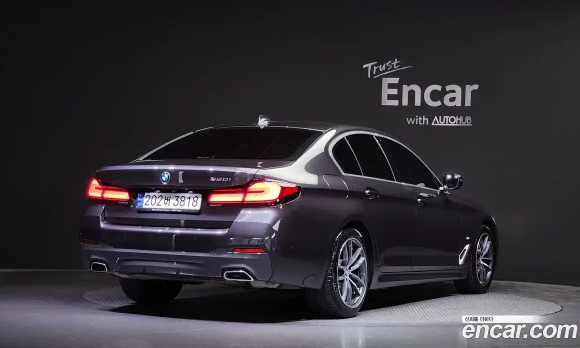 BMW 5-Series 2023 2.0 Автомат в Москве № 154762, фото 13