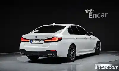 BMW 5-Series 2022 2.0 Автомат в Москве № 156028, миниатюра 2