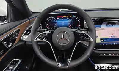 Mercedes-Benz E-Class 2026 2.0 Автомат в Москве № 160008, миниатюра 2