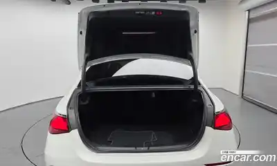 Mercedes-Benz E-Class 2026 2.0 Автомат в Москве № 160008, миниатюра 6