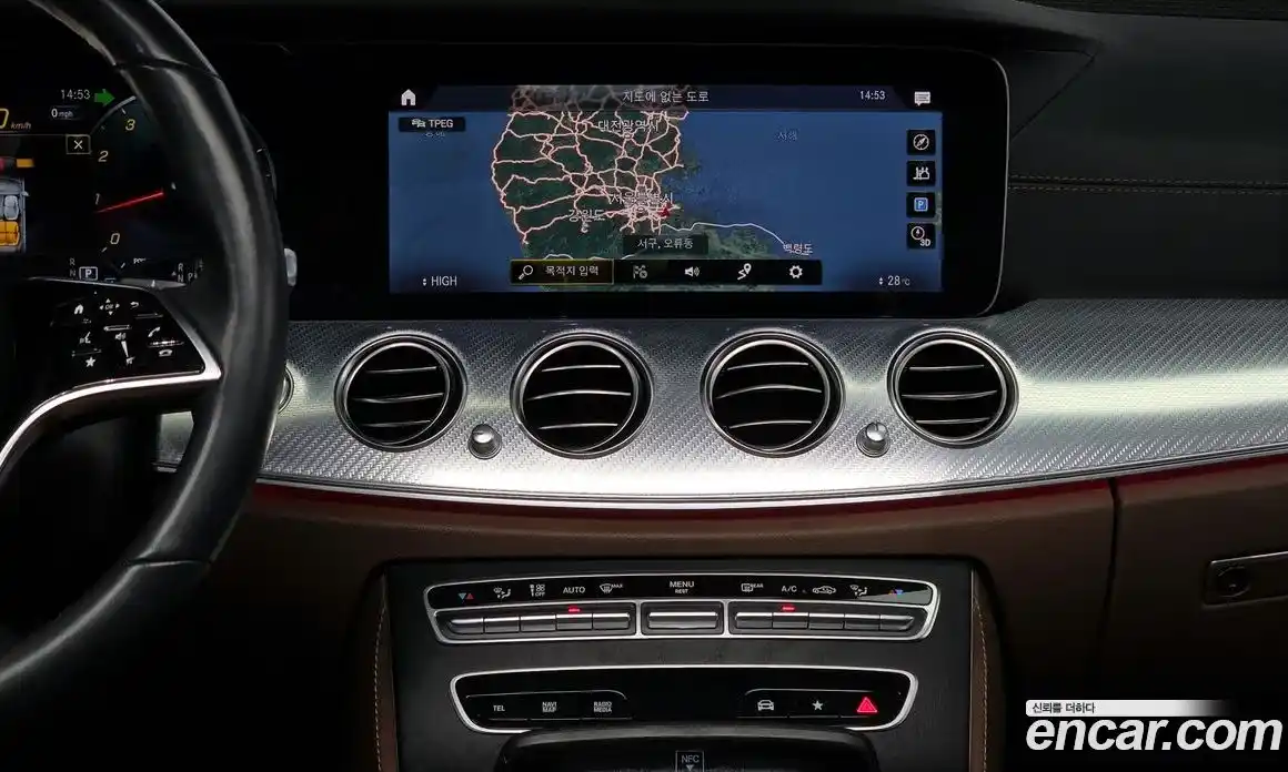 Mercedes-Benz E-Class 2021 2.0 Автомат в Москве № 161375, фото 14