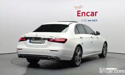 Mercedes-Benz E-Class 2021 2.0 Автомат в Москве № 161375, миниатюра 5