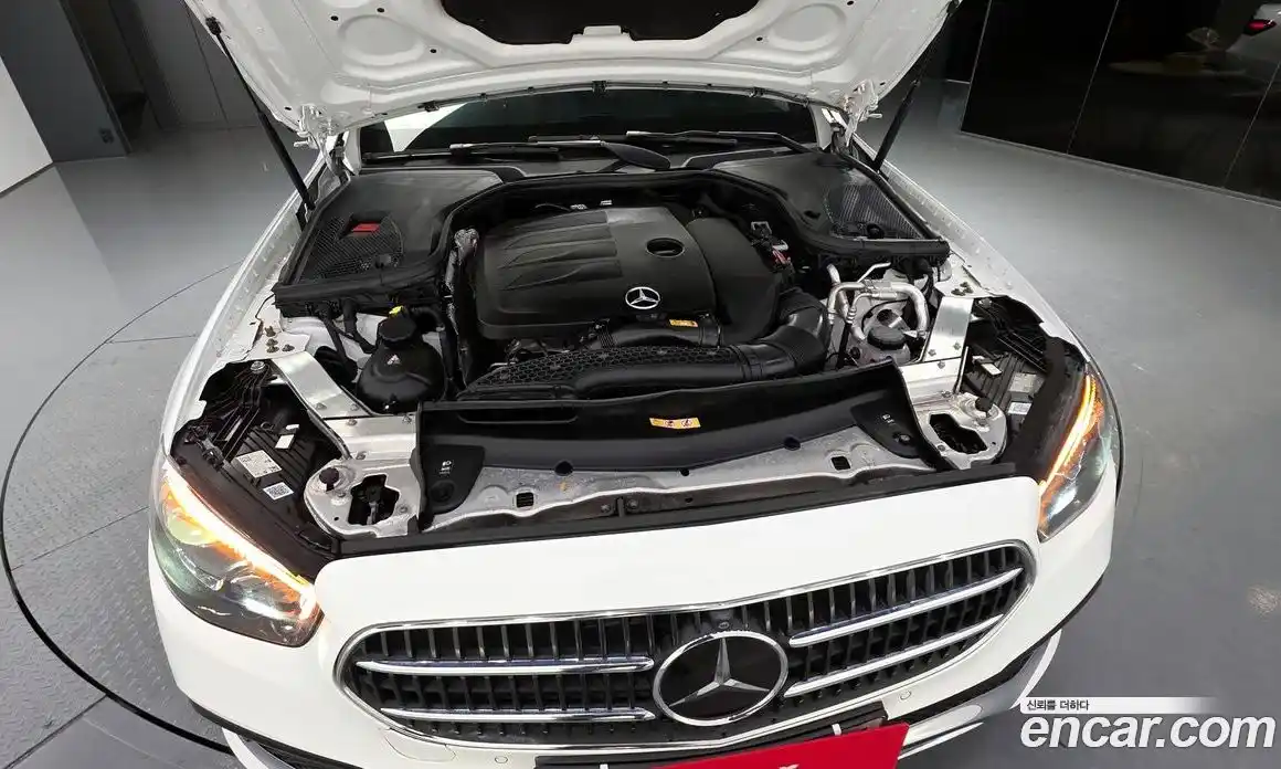 Mercedes-Benz E-Class 2021 2.0 Автомат в Москве № 161375, фото 6