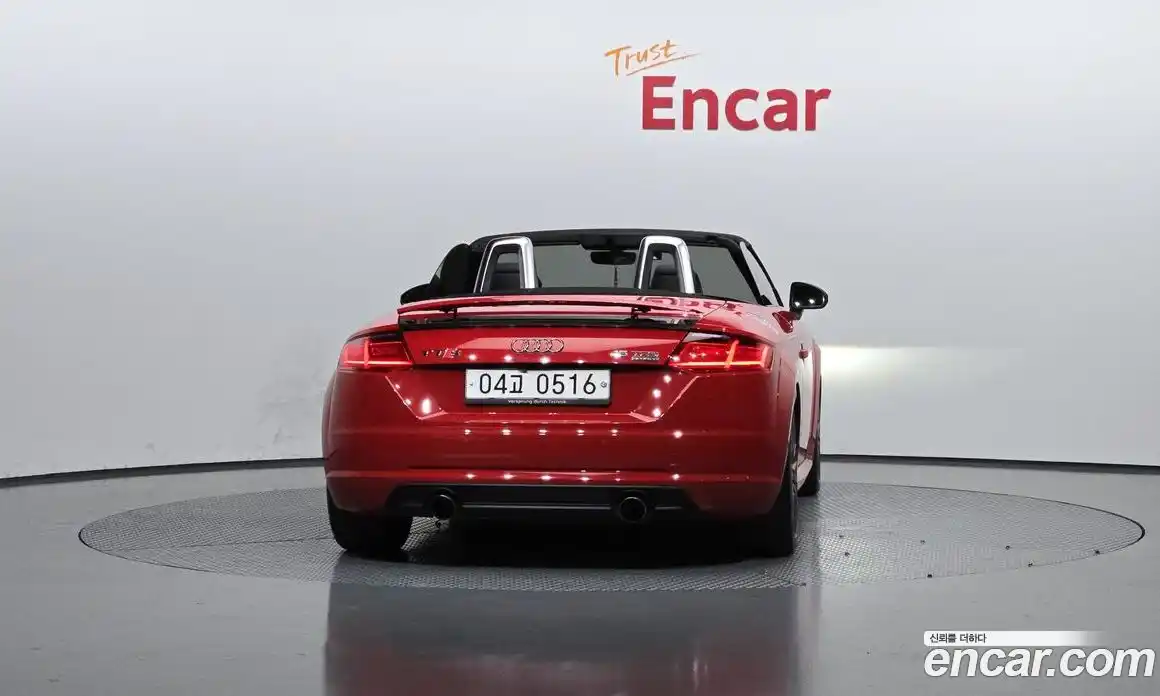 Audi TT 2016 2.0 Автомат в Москве № 163116, фото 4