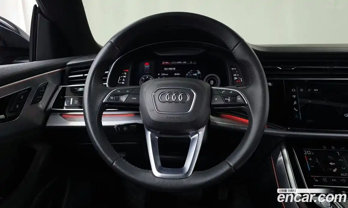 Audi Q8 2020 3.0 Автомат в Москве № 163532, фото 13