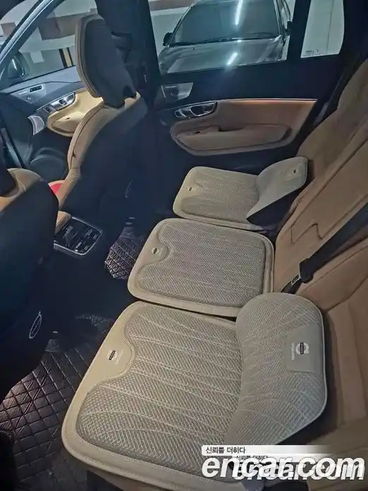 Volvo XC90 2024 2.0 Автомат в Москве № 164174, фото 12