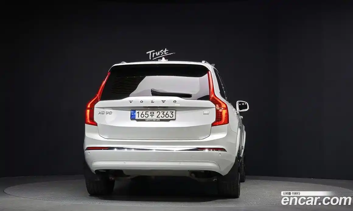 Volvo XC90 2023 2.0 Автомат в Москве № 164327, фото 13