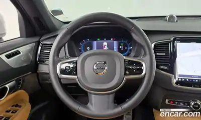 Volvo XC90 2023 2.0 Автомат в Москве № 164327, миниатюра 9
