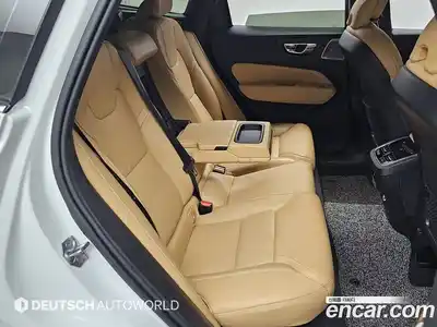 Volvo XC60 2020 2.0 Автомат в Москве № 164817, миниатюра 12
