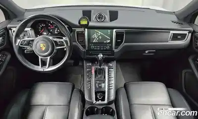 Porsche Macan, 2018