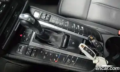 Porsche Macan 2018 2.0 Автомат в Москве № 165375, миниатюра 5