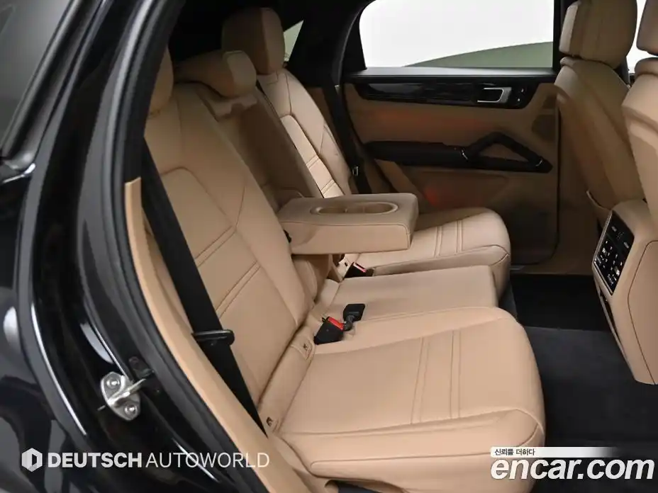 Porsche Cayenne 2022 3.0 Автомат в Москве № 165736, фото 12