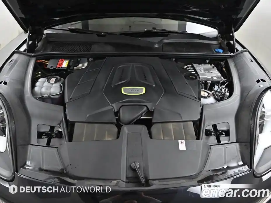 Porsche Cayenne 2022 3.0 Автомат в Москве № 165736, фото 6