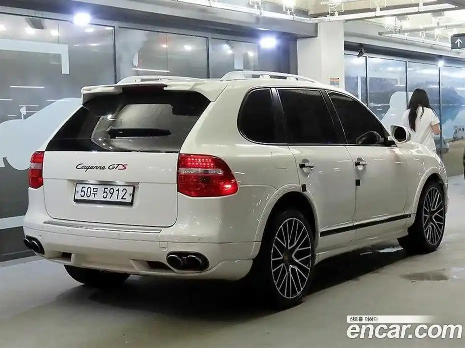 Porsche Cayenne 2009 4.8 Автомат в Москве № 165798, фото 4