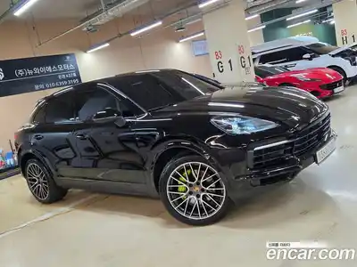 Porsche Cayenne, 2021