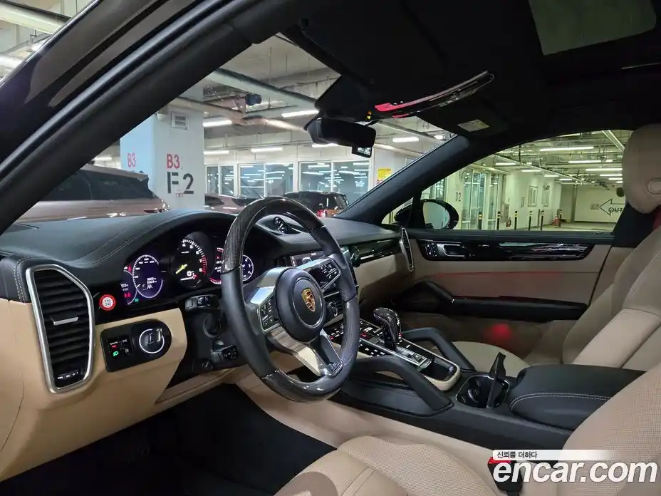 Porsche Cayenne 2021 3.0 Автомат в Москве № 165847, фото 16