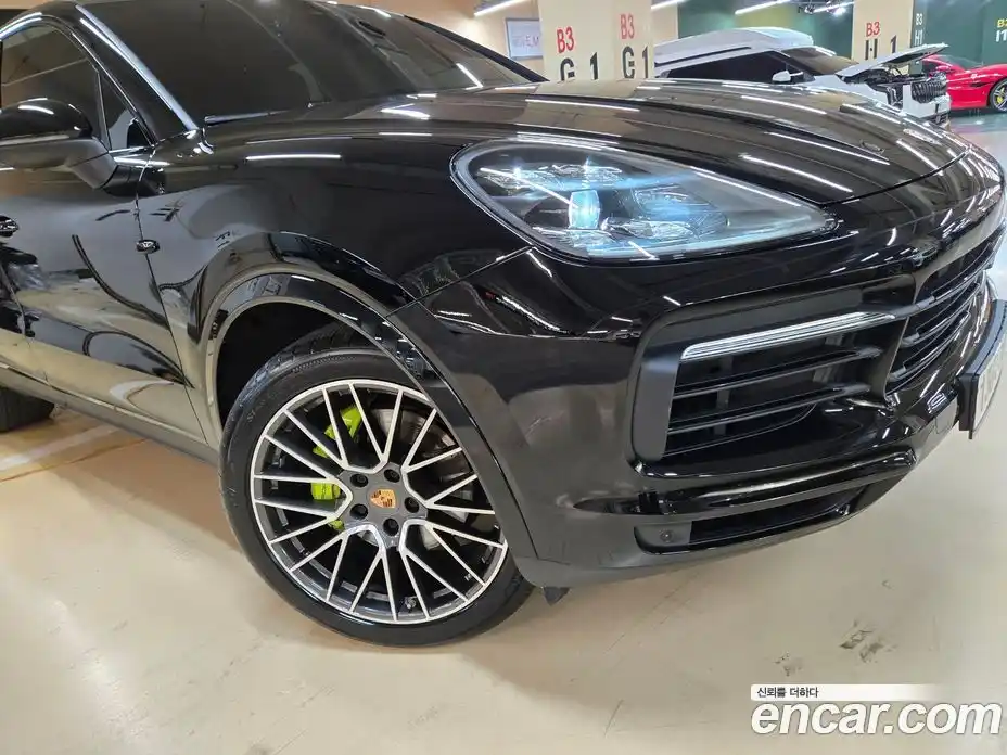 Porsche Cayenne 2021 3.0 Автомат в Москве № 165847, фото 5