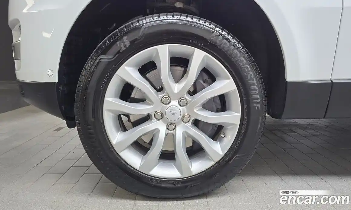 Land Rover Range-Rover Sport 2017 3.0 Автомат в Москве № 166238, фото 6