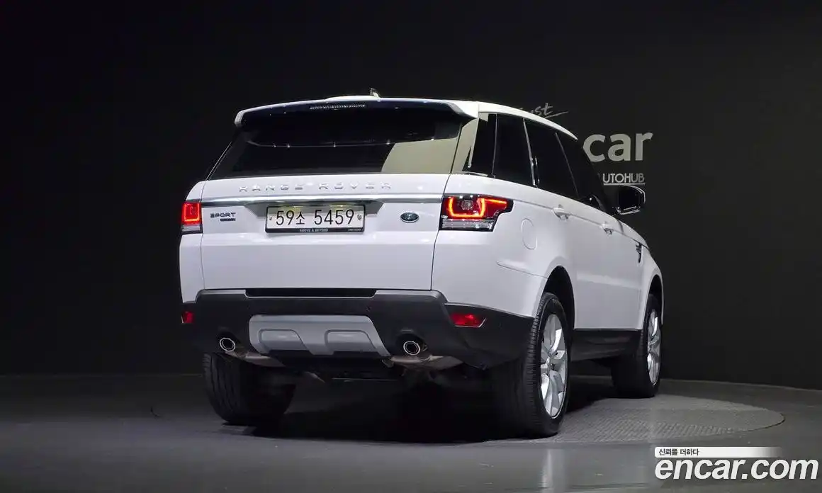 Land Rover Range-Rover Sport 2017 3.0 Автомат в Москве № 166238, фото 8
