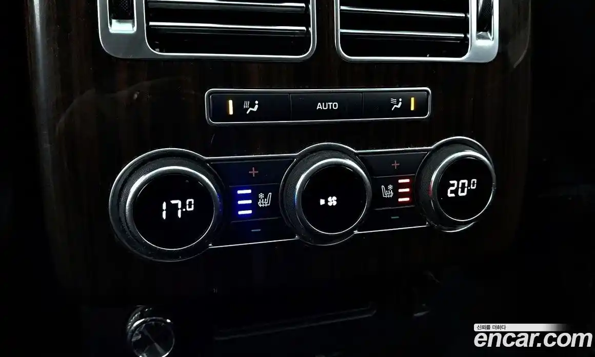 Land Rover Range-Rover 2016 5.0 Автомат в Москве № 166897, фото 16