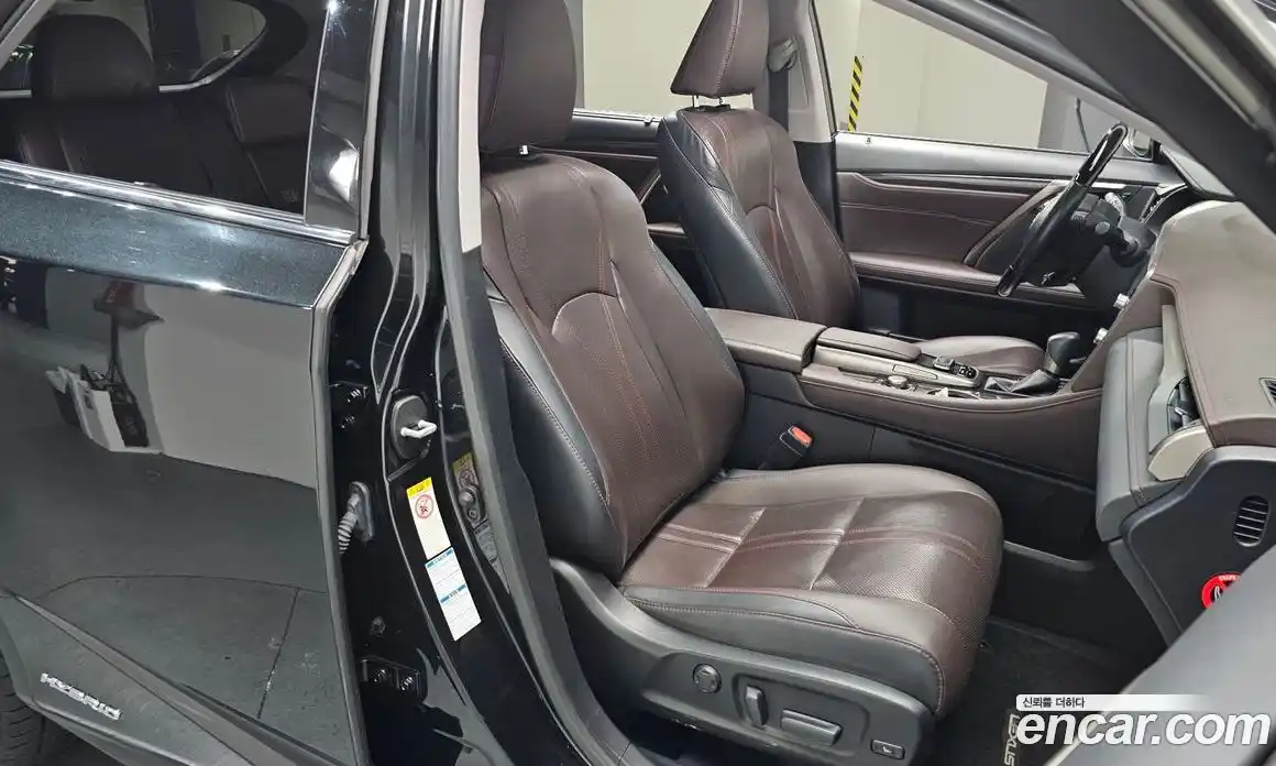 Lexus RX 2019 3.5 Автомат в Москве № 168312, фото 20