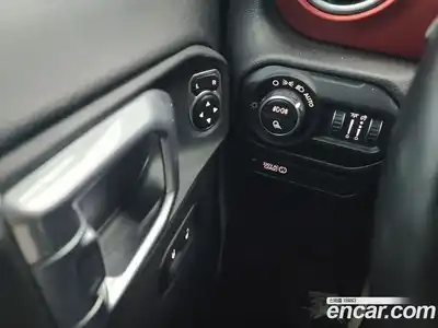 Jeep Gladiator 2021 3.6 Автомат в Москве № 169856, миниатюра 10