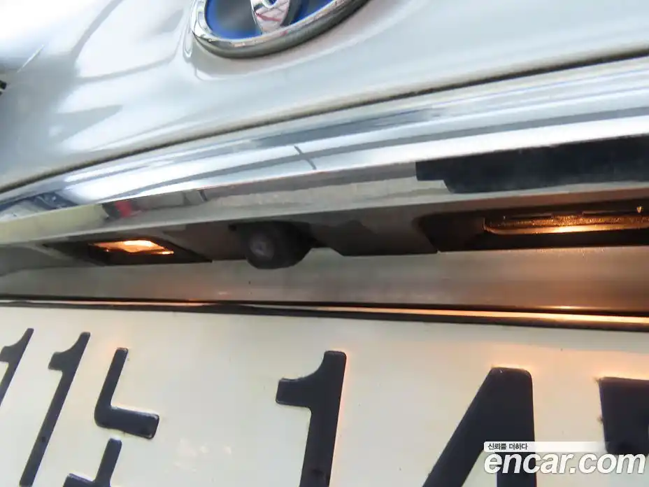 Toyota Camry 2015 2.5 Автомат в Москве № 170363, фото 16