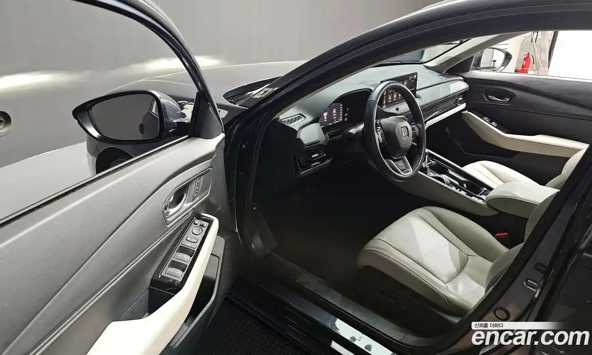 Honda Accord 2023 2.0 Автомат в Москве № 170435, фото 16