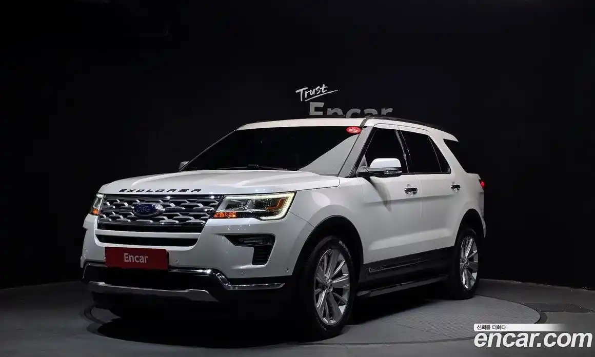 Ford Explorer 2019 2.3 Автомат в Москве № 170816, фото 16