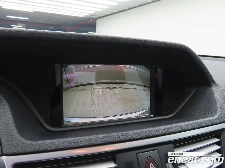 Mercedes-Benz E-Class 2012 2.1 Автомат в Москве № 171085, фото 12