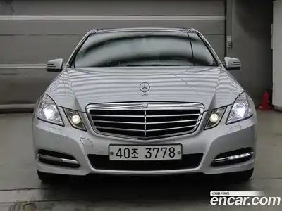 Mercedes-Benz E-Class 2012 2.1 Автомат в Москве № 171085, миниатюра 2
