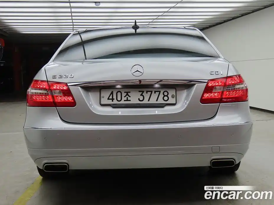 Mercedes-Benz E-Class 2012 2.1 Автомат в Москве № 171085, фото 4
