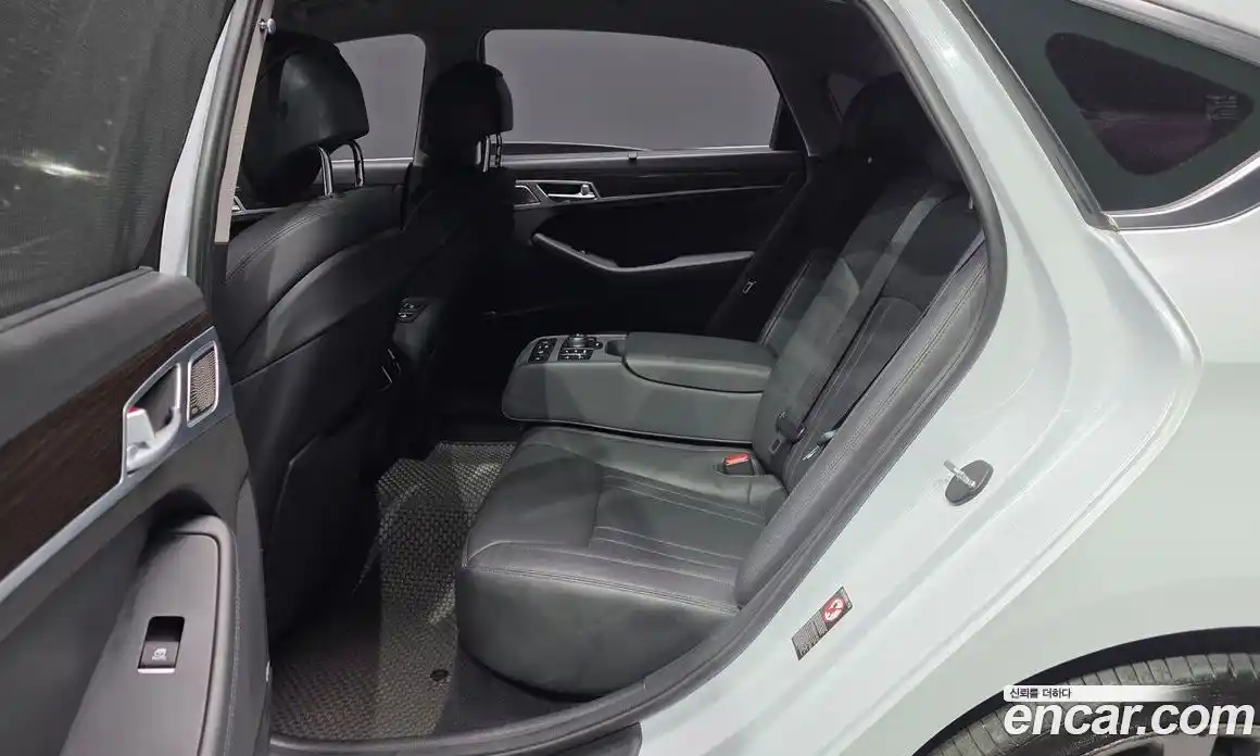 Genesis G80 2018 3.3 Автомат в Москве № 17180, фото 20