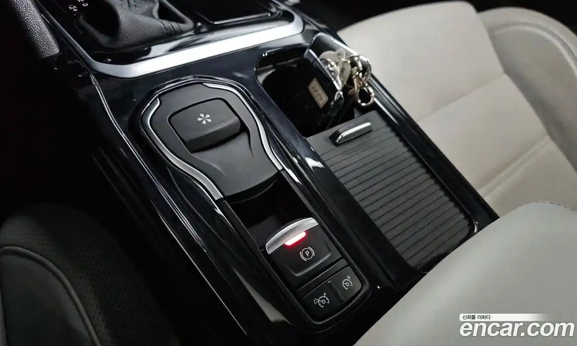 Renault SM6 2017 2.0 Автомат в Москве № 177806, фото 17